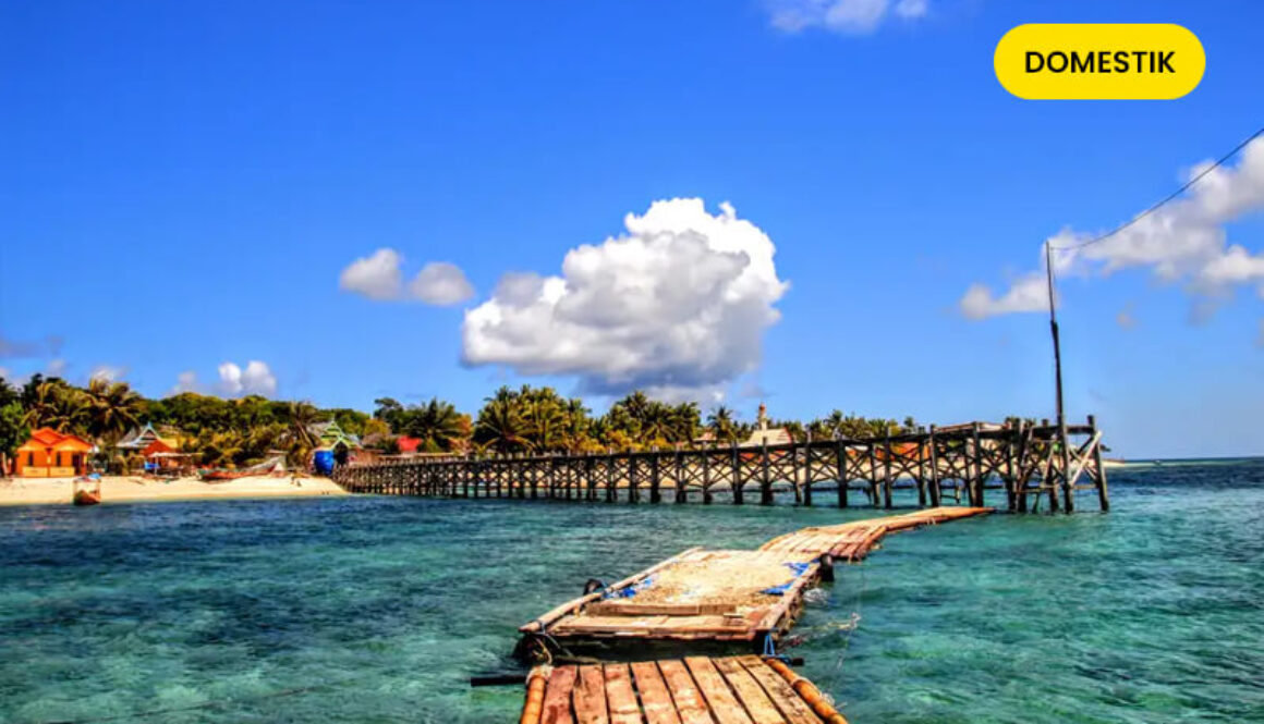 Paket Tour Pantai Bira